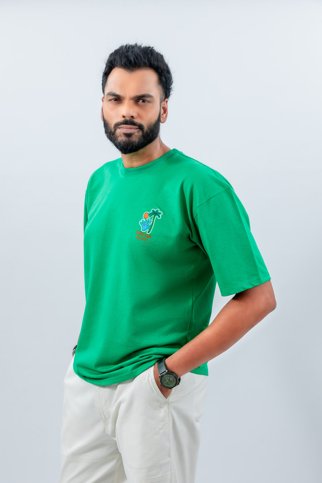 Palm tree embroidery over size tshirt