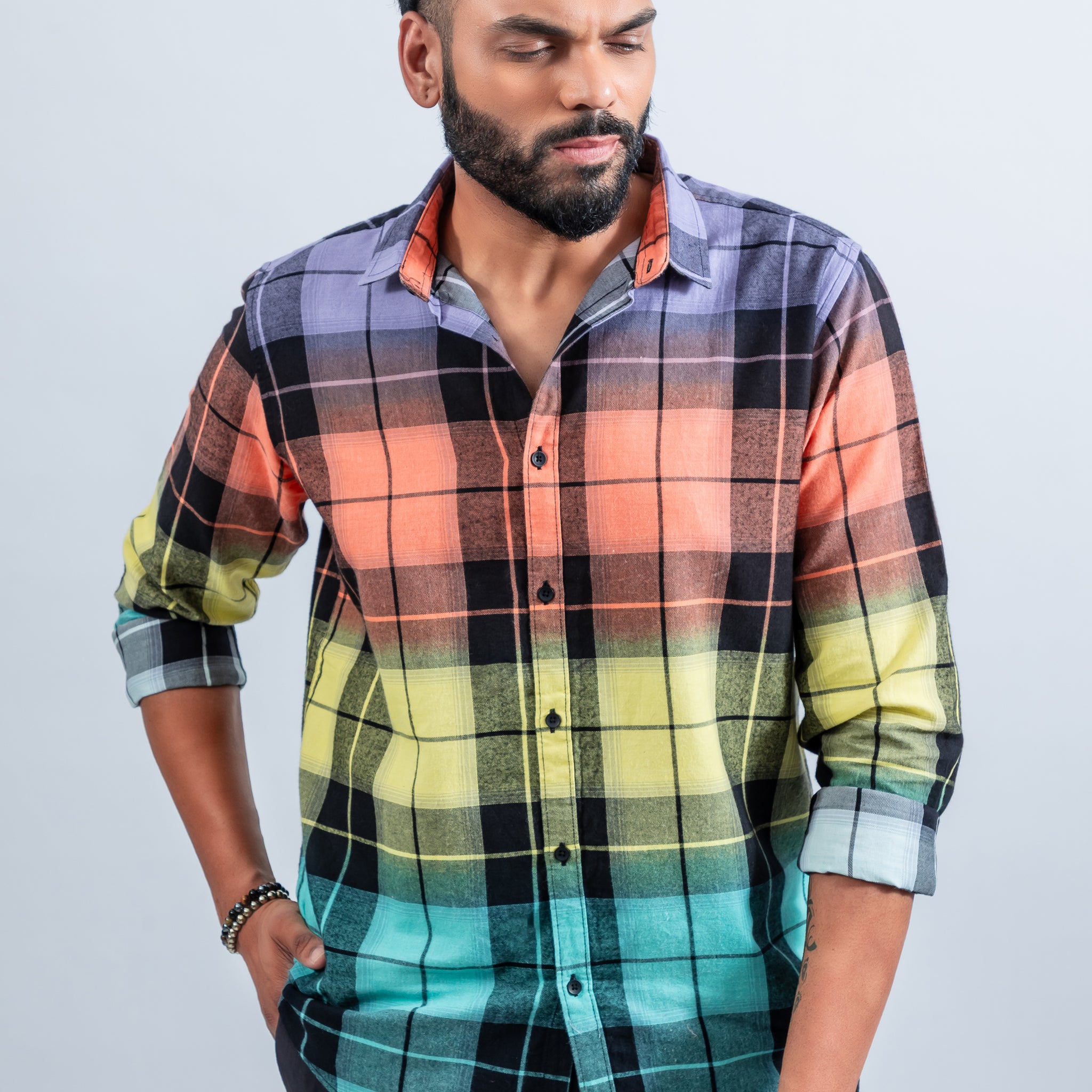 Men's spreaded collar multi coloured cotton  checked shirt